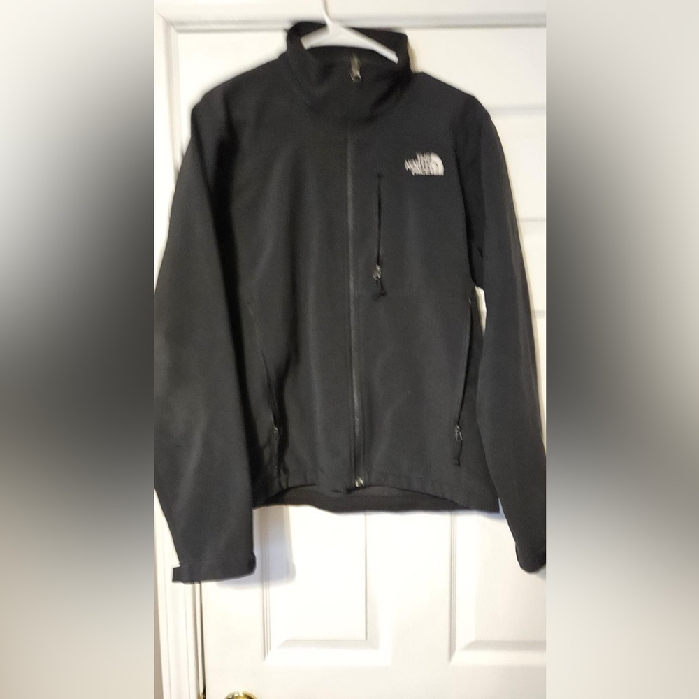 Men’s Apex Bionic 3 Jacket - image 2